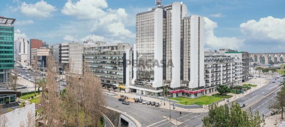 3 bedrooms Apartment in Lisbon, Portugal No. 152019 5