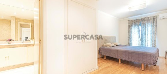 3 bedrooms Apartment in Lisbon, Portugal No. 152019 22