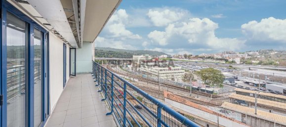 3 bedrooms Apartment in Lisbon, Portugal No. 152019 27