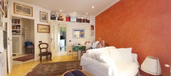 3-salle Appartement à Rome, Italy No. 8941 16