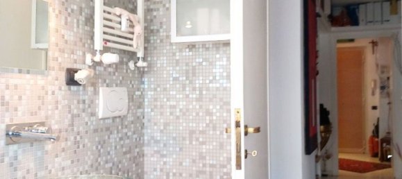 3-salle Appartement à Rome, Italy No. 8941 42