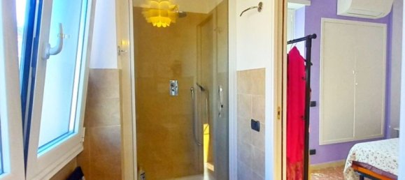 3-salle Appartement à Rome, Italy No. 8941 43