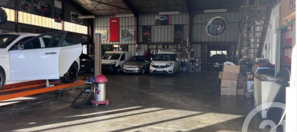 700m² Building in Mably, France No. 207595 4