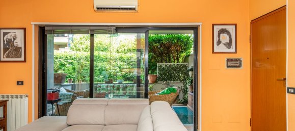 4 Schlafzimmer Wohnung in Rome, Italy, Nr. 339951 2