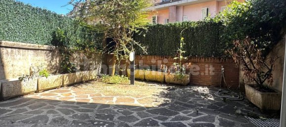 Квартира с 1 спальней в Фрозиноне, Италия № 328278 9