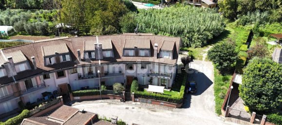 Квартира с 1 спальней в Фрозиноне, Италия № 328278 2