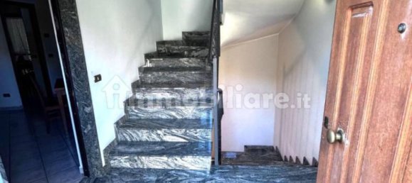 Квартира с 1 спальней в Фрозиноне, Италия № 328278 8