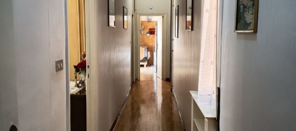 3 bedrooms Apartment in Rome, Italy No. 377724 4