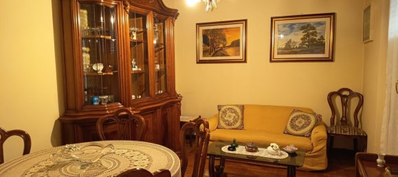3 bedrooms Apartment in Rome, Italy No. 377724 2