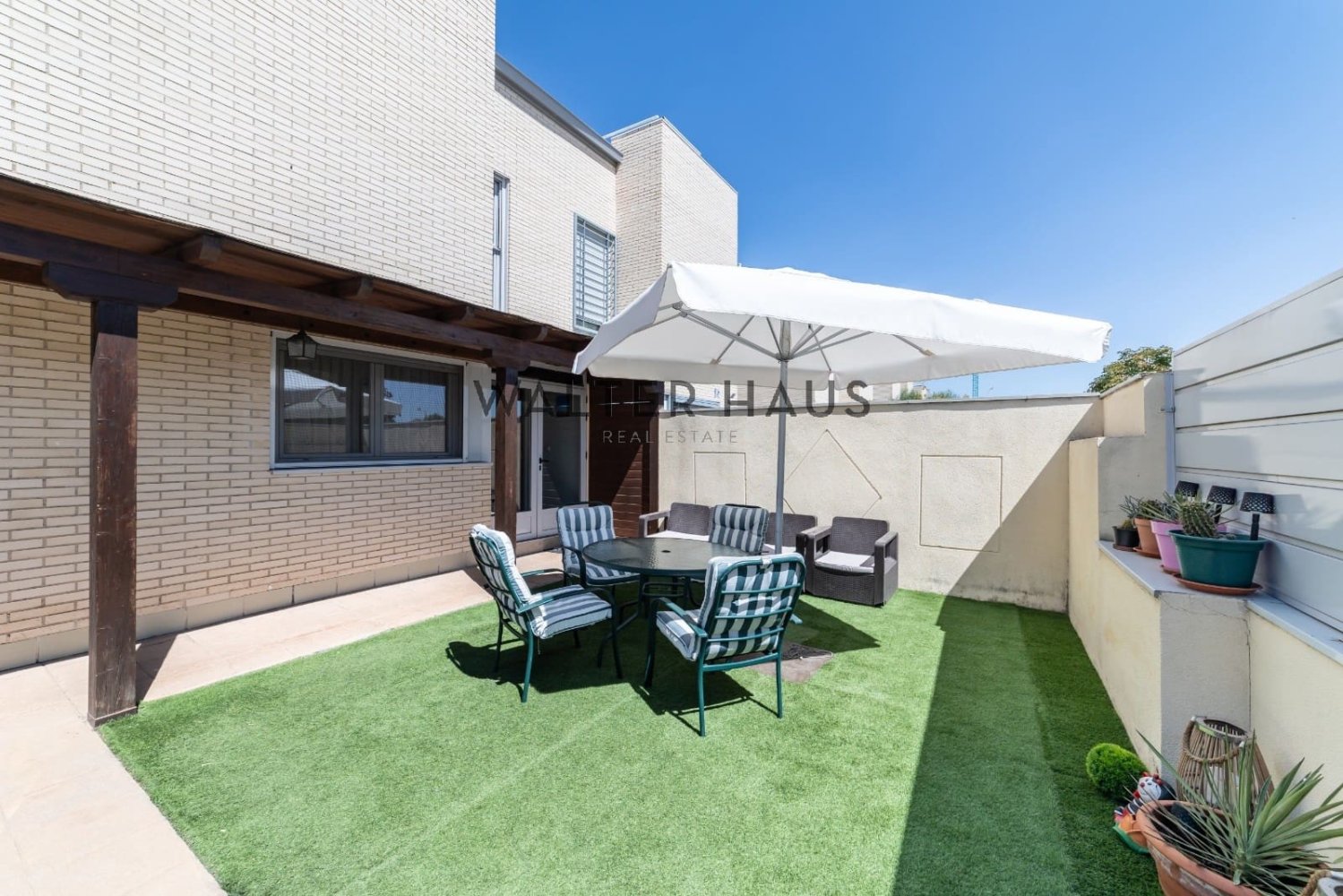 4 Schlafzimmer Haus in Torrejon de Ardoz, Spain, Nr. 266575