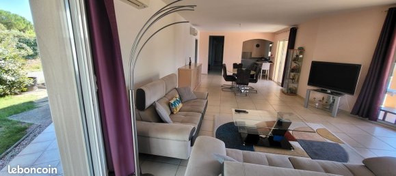 4 Schlafzimmer Villa in Occitanie, France, Nr. 336315 3