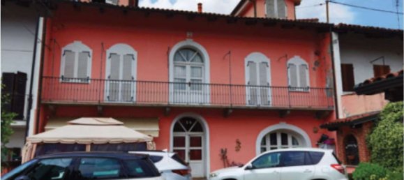 10-Zimmer Haus in Castellamonte, Italy, Nr. 212265 2