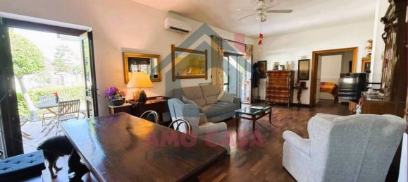 Villa de 2 dormitorios en Rome, Italy No. 336607 2