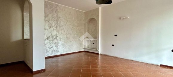 Apartamento T3 em Asti, Italy N.º 376004 9