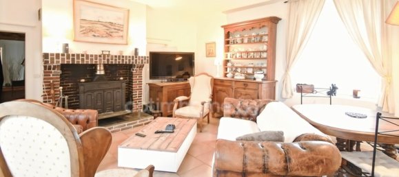 Дом с 1 спальней в Френе-ле-Жильмер, Франция № 156696 3