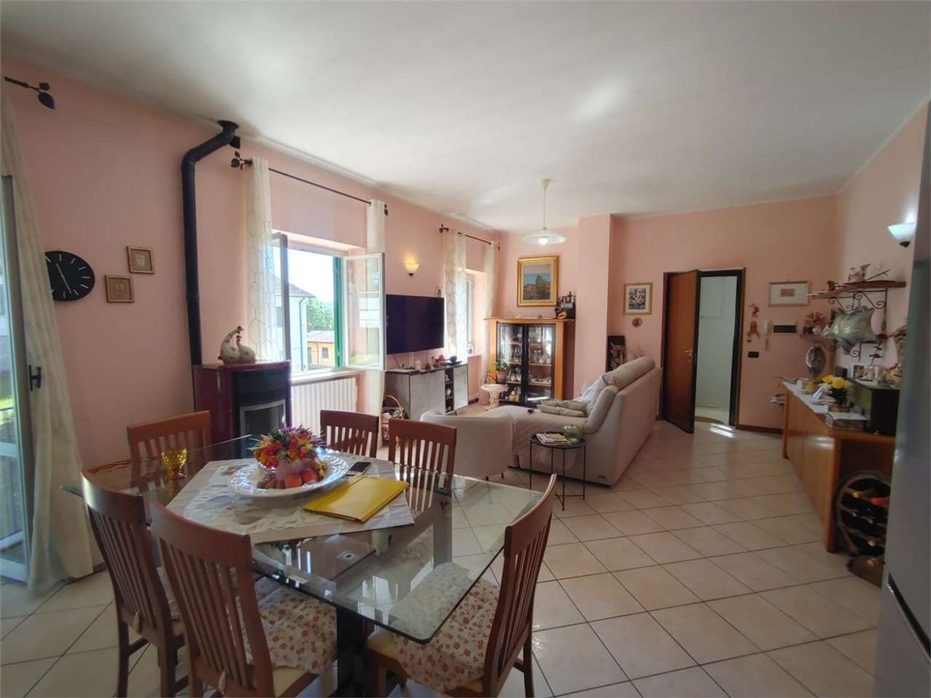 Apartamento de 4 dormitorios en Panicale, Italy No. 342942