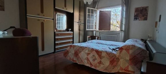 Вилла с 7 комнатами в Карпи, Италия № 73617 16