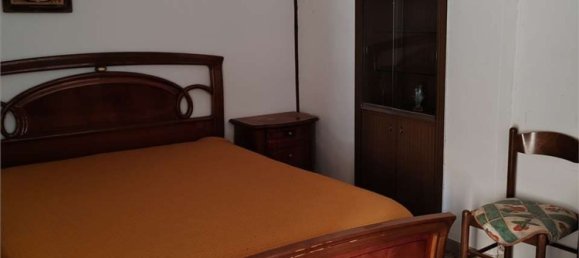 6 rooms House in Morrovalle, Italy No. 88604 10