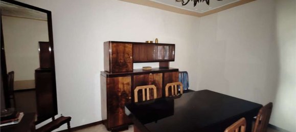 6 rooms House in Morrovalle, Italy No. 88604 2