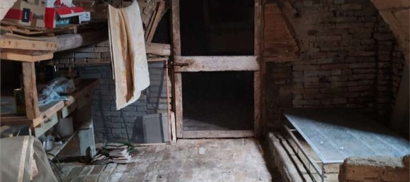 6 rooms House in Morrovalle, Italy No. 88604 11