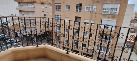 2 dormitorios apartamento en venta en Torrevieja, Alicante, Comunidad Valenciana, Spain № 369839 2