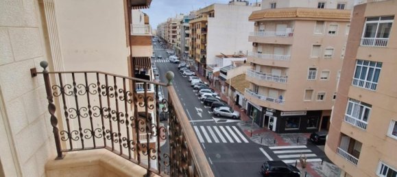 2 dormitorios apartamento en venta en Torrevieja, Alicante, Comunidad Valenciana, Spain № 369839 3