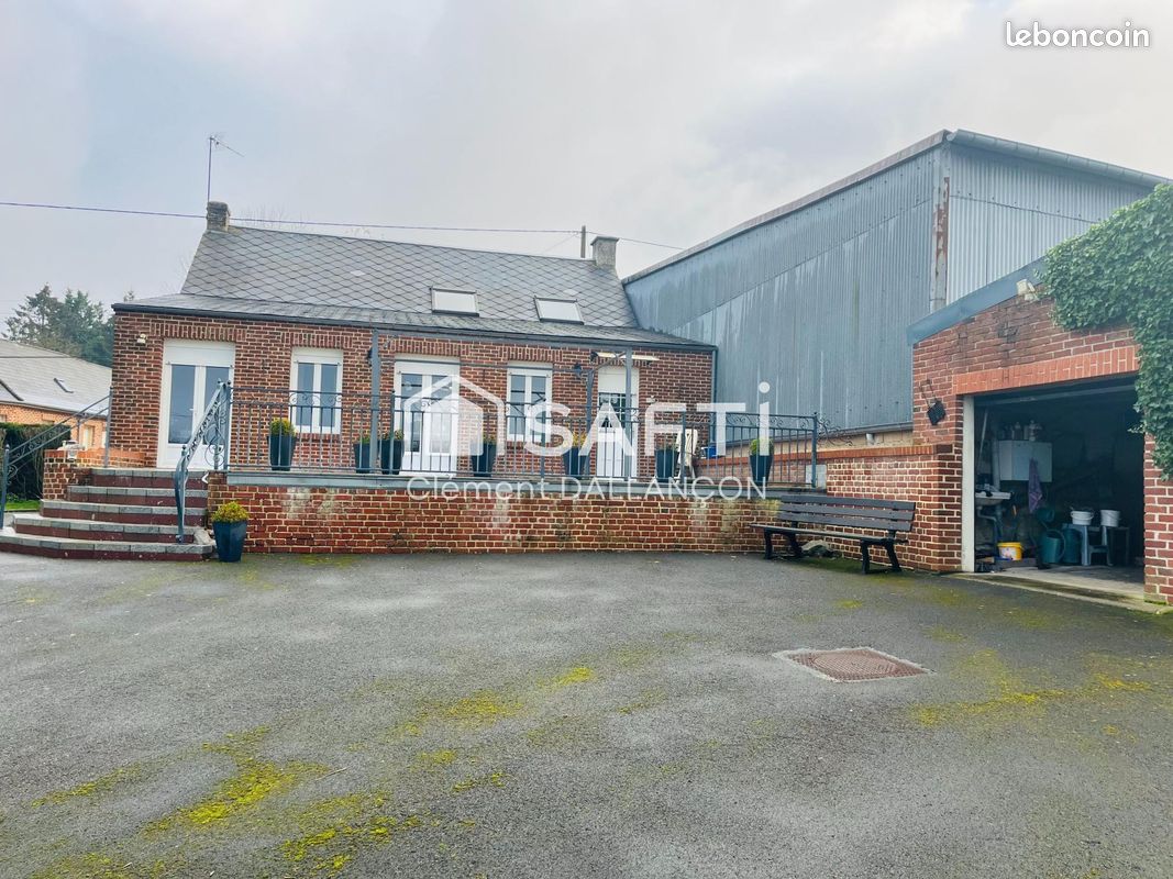 Дом с 4 спальнями в Менвре, Франция № 39019