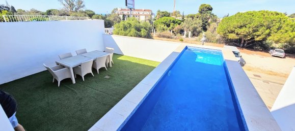 4 Schlafzimmer Villa in Marbella, Spain, Nr. 47452 2