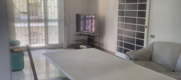 3غرفة شقة في Naples, Italy رقم 198319 8