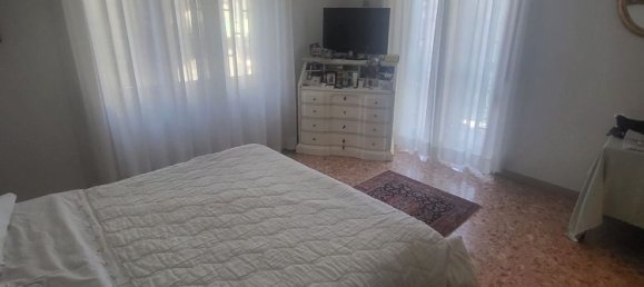 3غرفة شقة في Naples, Italy رقم 198319 10