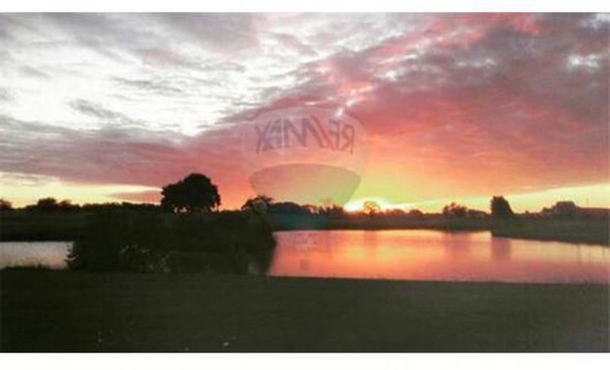  Land in Escobar, Argentina No. 36268