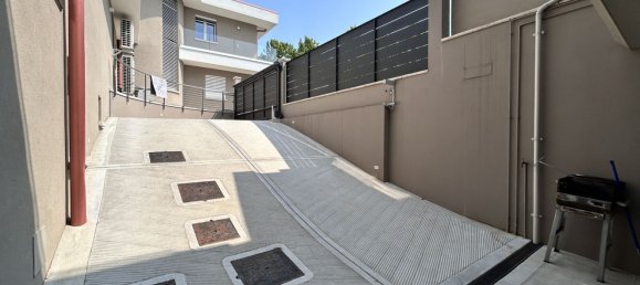 10 rooms Villa in Desenzano del Garda, Italy No. 176573 38