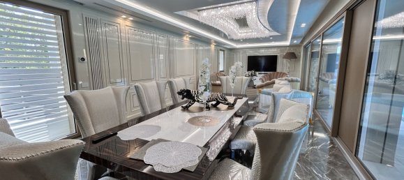 10 rooms Villa in Desenzano del Garda, Italy No. 176573 9