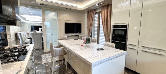 10 rooms Villa in Desenzano del Garda, Italy No. 176573 17