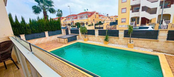 5 dormitorios villa en venta en La Zenia, Alicante, Comunidad Valenciana, Spain № 366198 11