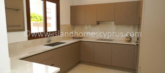 Casa de 5 dormitorios en Ayia Napa, Cyprus No. 23980 2