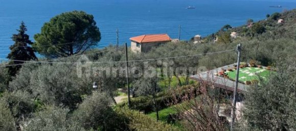 1 bedroom Apartment in Pieve Ligure, Italy No. 164938 22