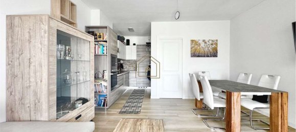 3-salle Appartement à Lonato del Garda, Italy No. 271896 4