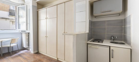 Студия в Париж, Франция № 167202 3