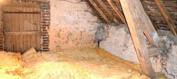 2 bedrooms House in Villebout, France No. 51460 9