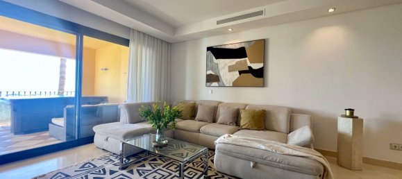 3 bedrooms Apartment in Benahavis, Spain No. 135005 11