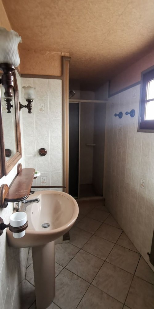 Casa de 4 dormitorios en Channay-sur-Lathan, France No. 69290