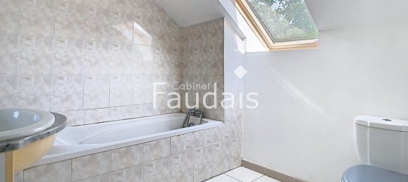 Casa de 3 dormitorios en Manche, France No. 293171 11