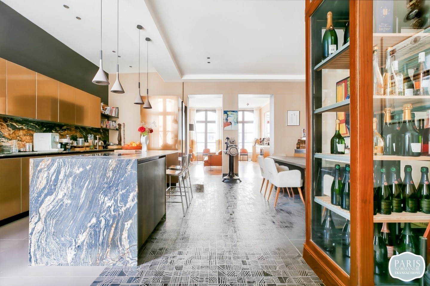 2 Schlafzimmer Wohnung in Paris, France, Nr. 164613