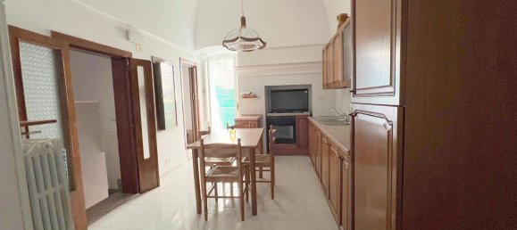 2 bedrooms House in Ceglie Messapica, Italy No. 372768 5