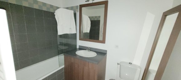 Apartamento de 1 dormitorio en Roissy-en-France, France No. 178158 5