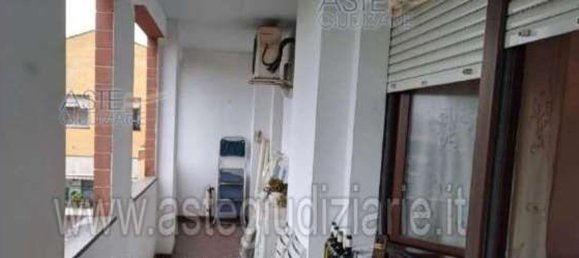 3 bedrooms Apartment in Prato, Italy No. 365072 9