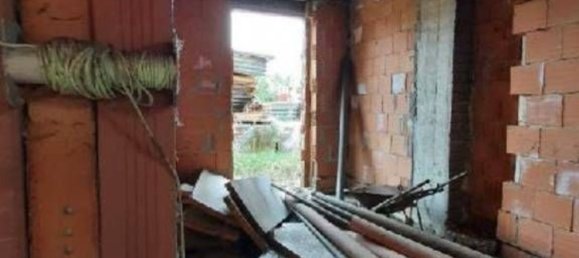 Квартира с 3 комнатами в Кастельфранко Эмилия, Италия № 294372 9