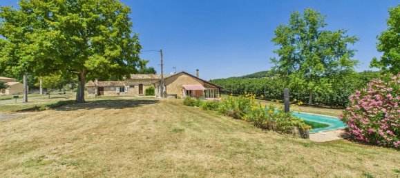 3 Schlafzimmer Schlösser in Monflanquin, France, Nr. 335889 16