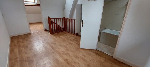 Dúplex de 1 dormitorio en Reims, France No. 82992 4